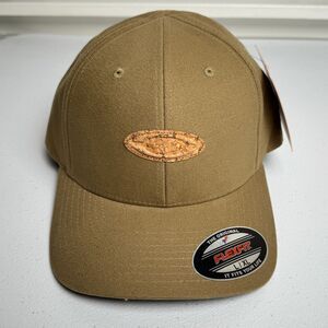 Oakley Cork Logo Cap Mens‎ OS SnapBack Tan Tech Flex Fit Baseball SAMPLE NWT